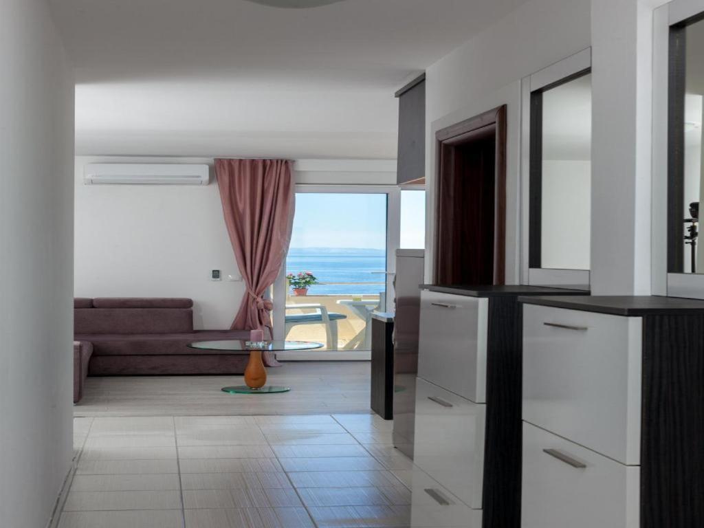 Sweet View Apatrment Marseille Apartment Makarska Bagian luar foto